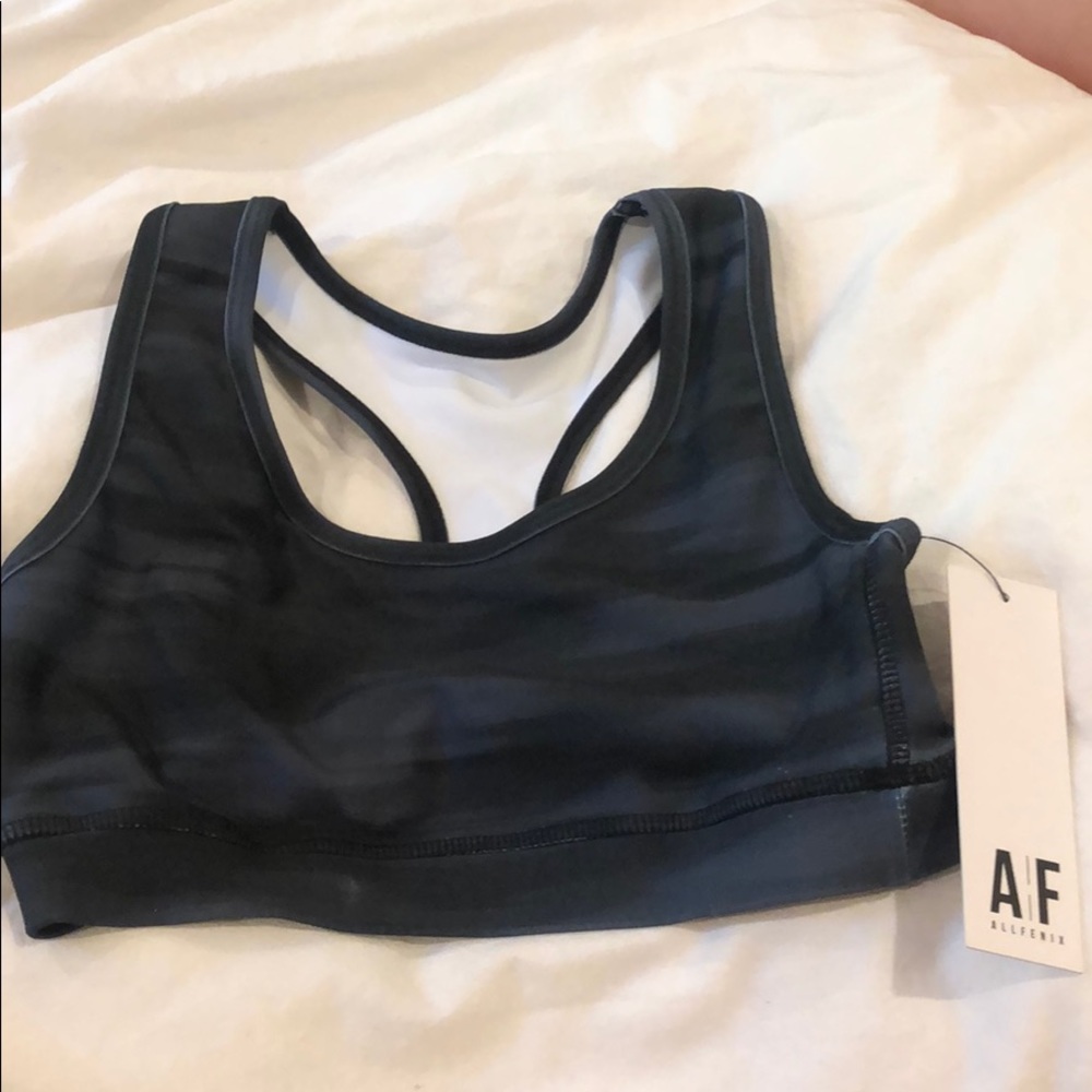 Allfrnix sports bra